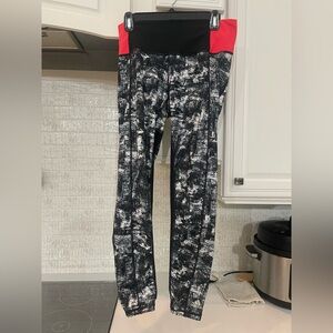 Black and White Patterned Leggings with Pink Accents